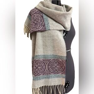 Aran Sweater Market Knit Fair Isle Irish Gray Purple Blue Fringe Wool Scarf